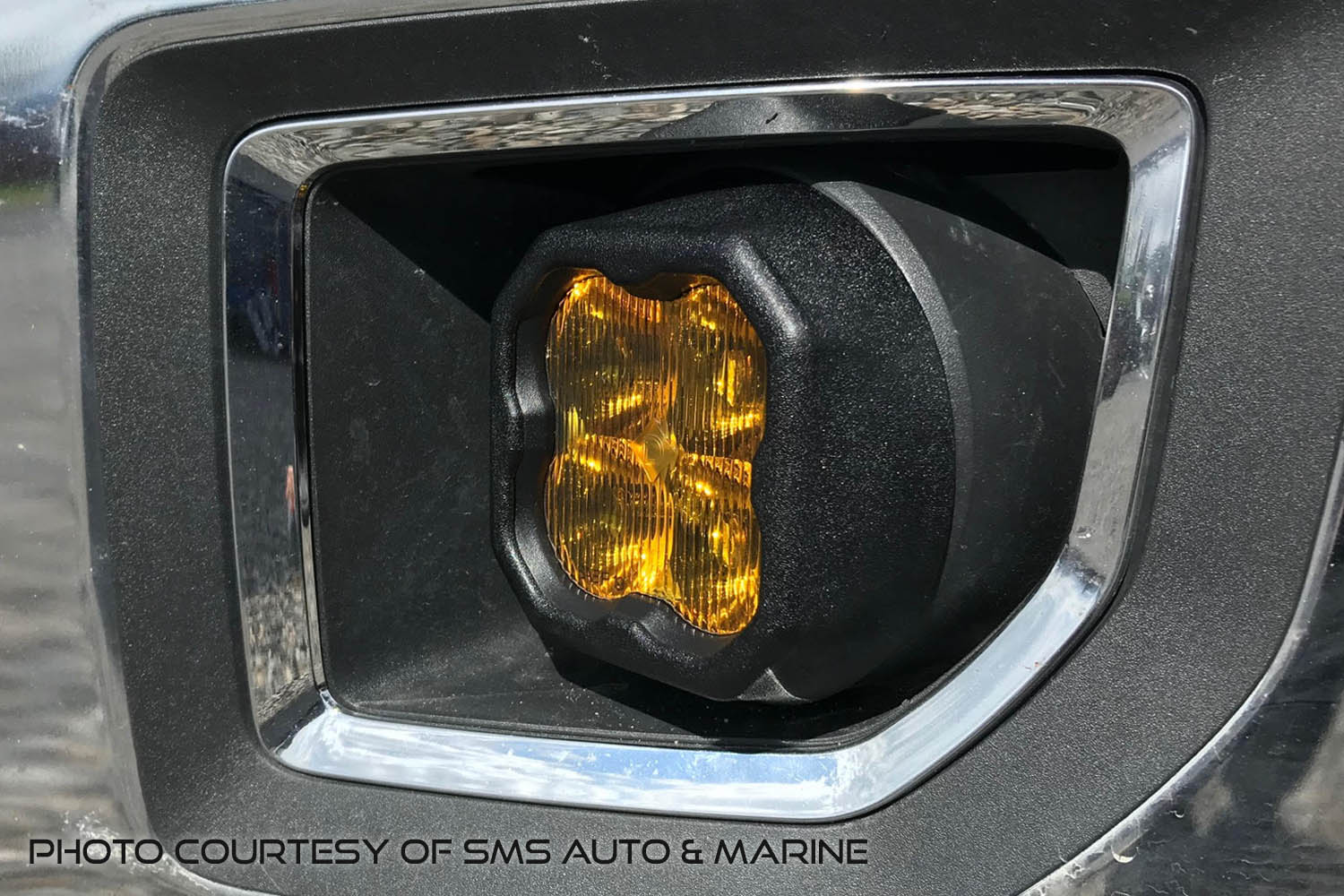 SS3 LED Fog Light Kit for 2015-2021 Chevrolet Colorado, White SAE/DOT Driving Sport