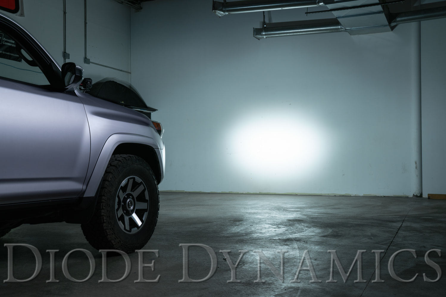 SS30 Single Stealth Lightbar Kit for 2014-2019 Toyota 4Runner Amber Combo Diode Dynamics