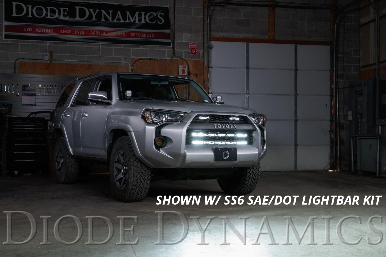 SS30 Dual Stealth Lightbar Kit for 2014-2019 Toyota 4Runner Amber Combo Diode Dynamics