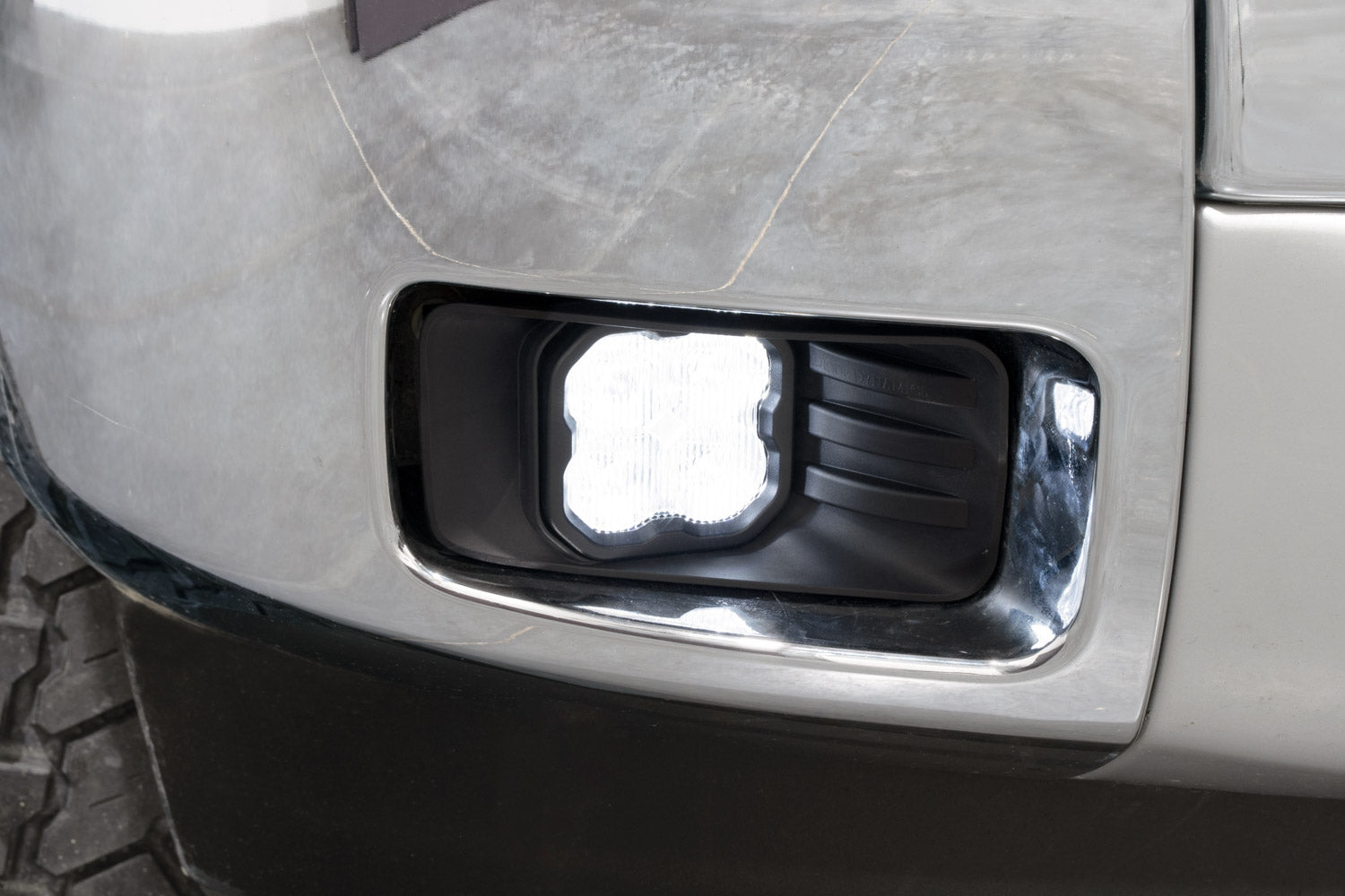 SS3 LED Fog Light Kit for 2007-2015 Chevrolet Silverado, White SAE Fog Sport Diode Dynamics