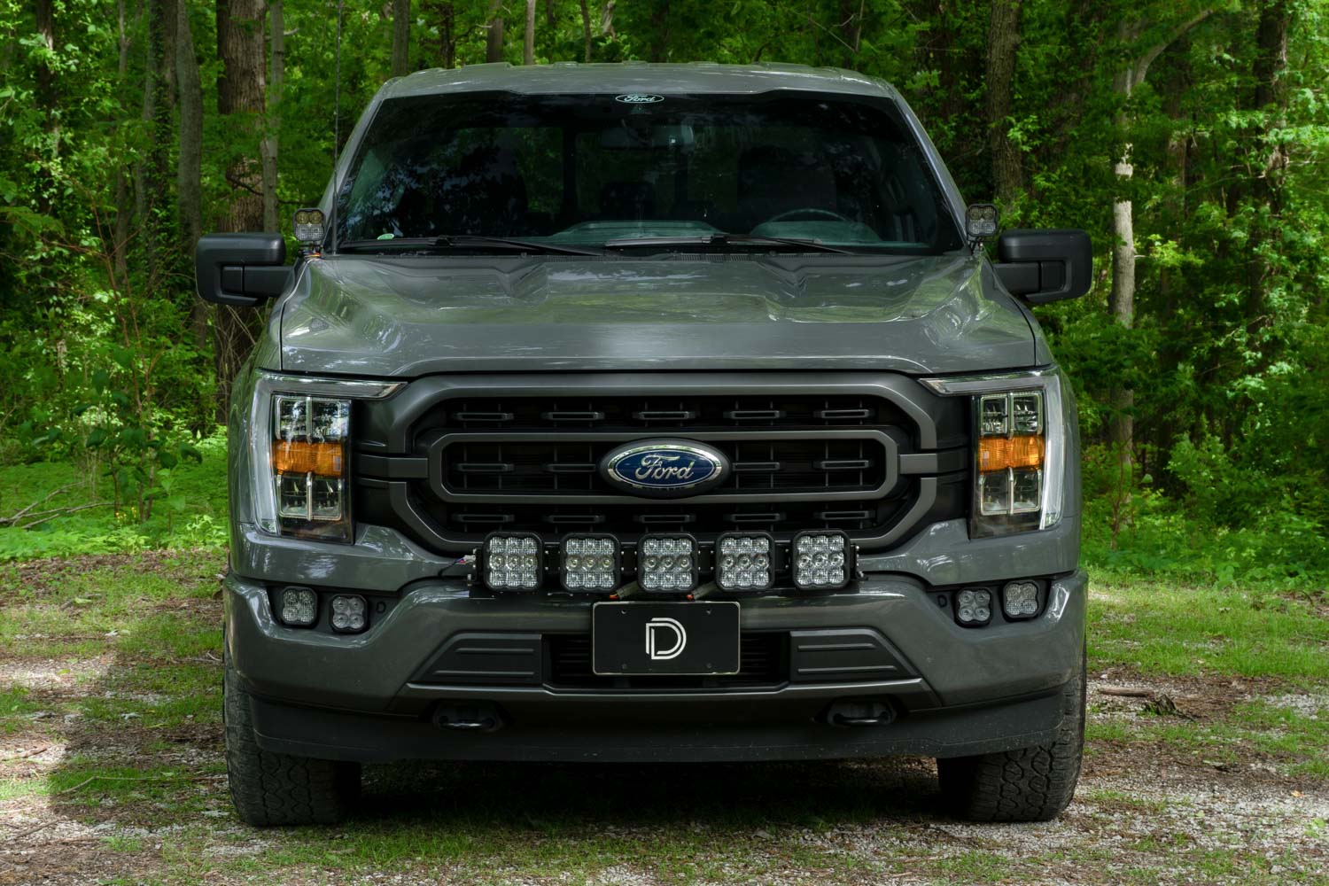 SS5 Grille CrossLink Lightbar Kit for 2021-2022 Ford F-150, Sport Yellow Combo Diode Dynamics